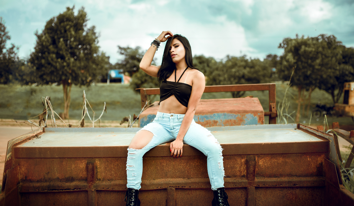 How to Repair Ripped Jeans: A Creative and Practical Guide